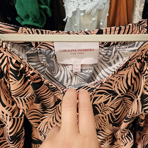 Carolina Herrera Off shoulder puff sleeve ruched midi dress - Picture 4 of 10